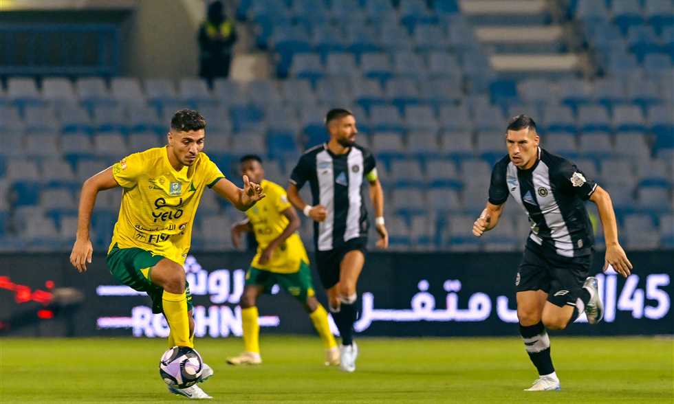 صدمة للشباب في الدوري السعودي: تأخر أمام الخليج 0-1 في الشوط الأول!