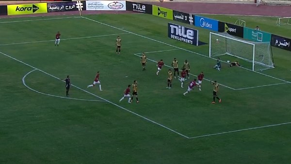 عمرو السولية يتألق ويقود تشكيل سيراميكا للفوز على المقاولون العرب في مباراة نارية في الدوري المصري!
