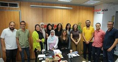 سر اللقاء الأسطوري: نساء يكشفن كيف أثرت روايات نجيب محفوظ في حياتهن وكيف التقوا بالأديب النوبل