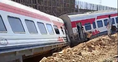 محافظ مطروح يستجيب بسرعة لحادث انقلاب قطار زاوية العوامة ويتوجه للضبعة على الفور