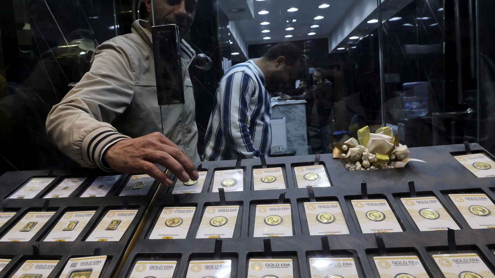 تحليل مثير: هل سيواصل سعر الذهب الصعود في مصر؟