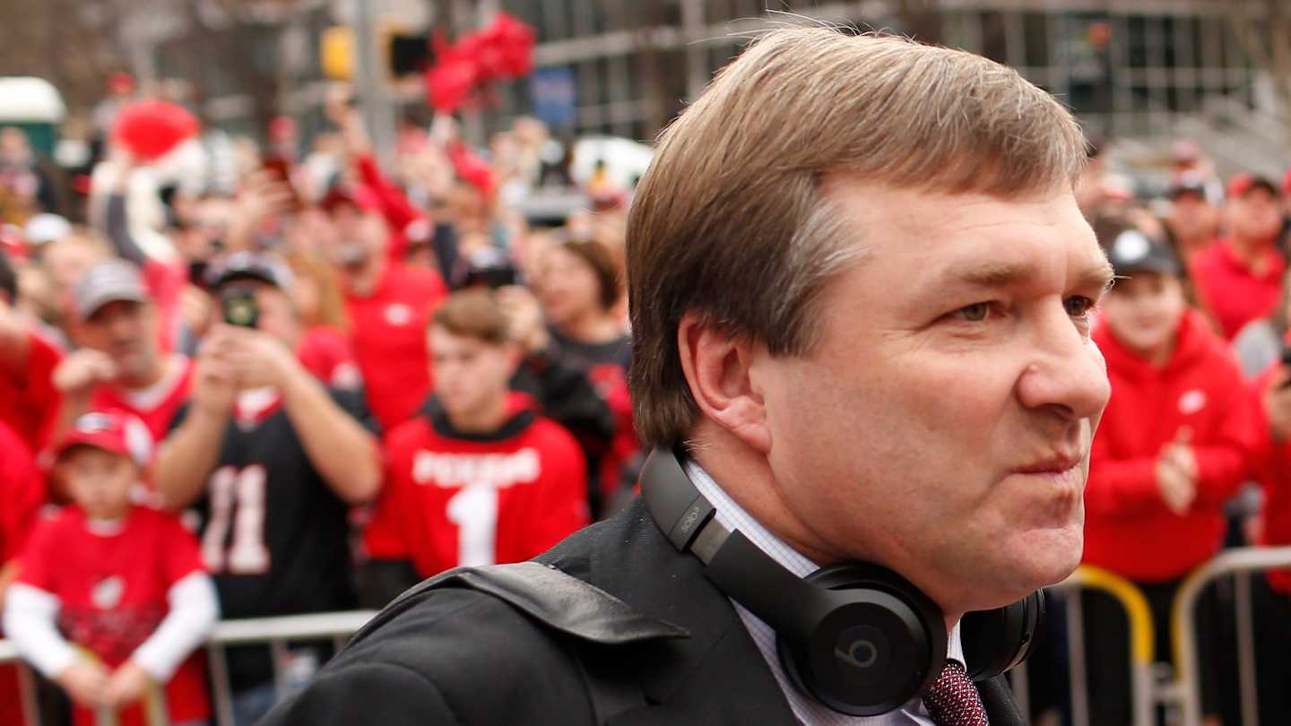 Georgia Bulldogs Unveil Starting Lineup for Highly-Anticipated Showdown Against...