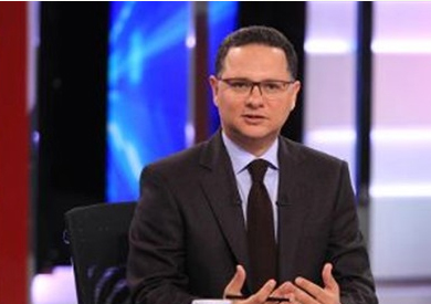 عودة شريف عامر في برنامج "يحدث في مصر" على MBC مصر: موسم جديد وفقرات مثيرة