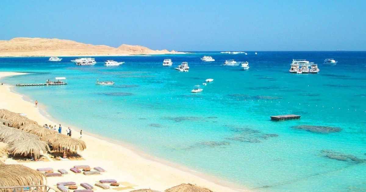 ضوابط استثمارية جديدة للأراضي على البحر الأحمر في مصر: جذب المستثمرين وتعزيز النمو الاقتصادي