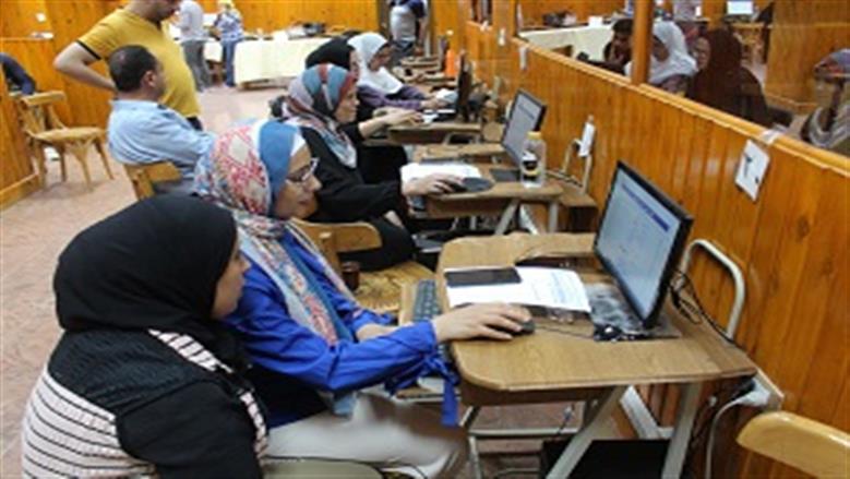 تنسيق الدبلومات الفنية لعام 2025: الحكومة المصرية توفر 75 رغبة لكل طالب في الجامعات والمعاهد - احصل على الفرص التعليمية والوظيفية