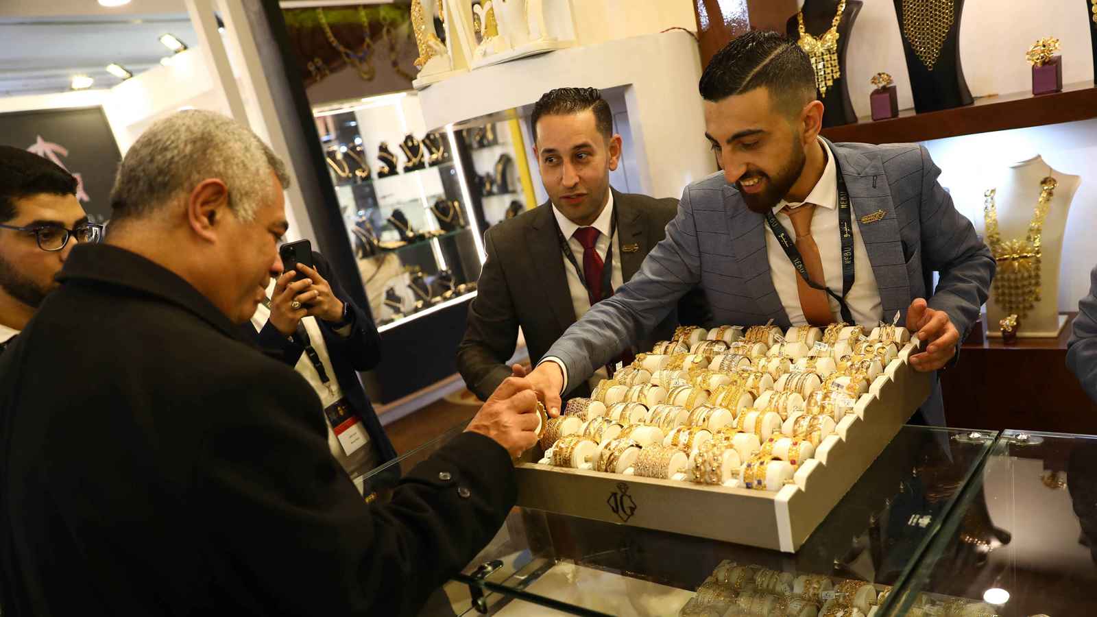 استقرار سعر الذهب في مصر وتأثير العوامل الاقتصادية عليه